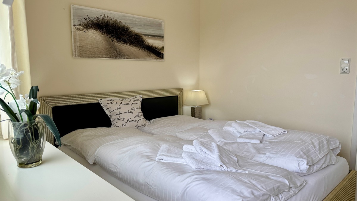 Schlafzimmer02